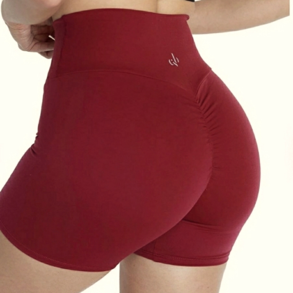 Cropshop boutique freedom shorts
